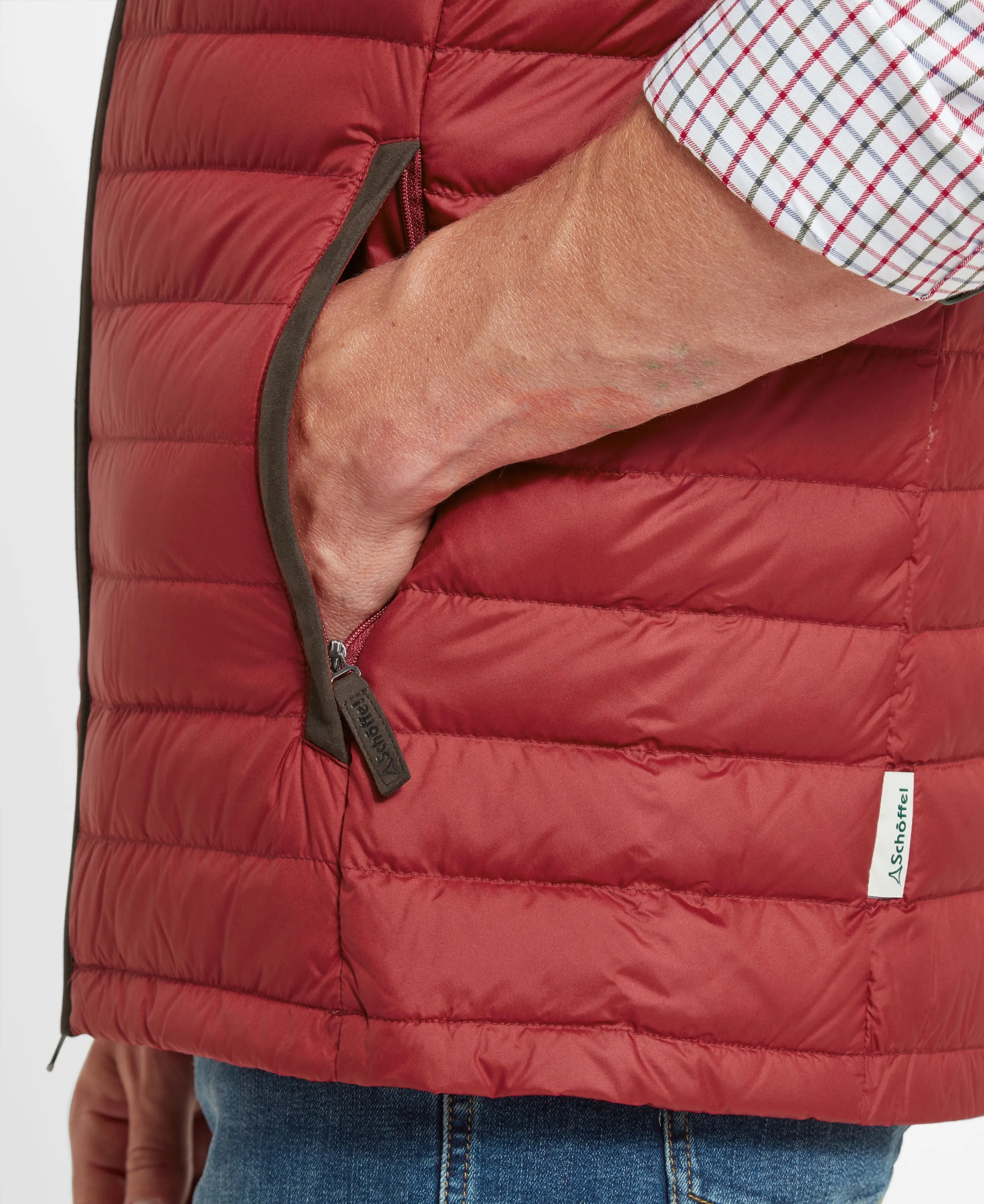 Bowden Down Gilet                             Chilli